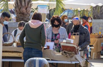 Marché des artisans et producteurs locaux