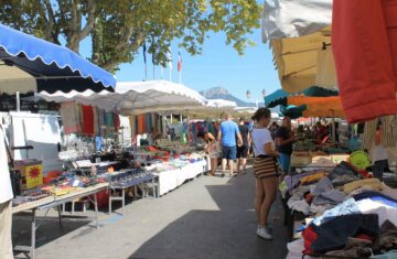 Le marché hebdomadaire