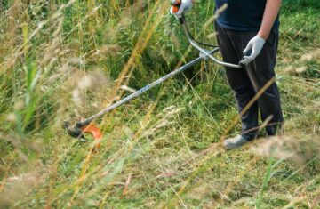 Débroussailler est la mesure de protection la plus efficace dont nous disposons face aux risques naturels des feux de forêt.